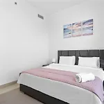Vayk - Idyllic Two Bedroom With A Park View In Dubai Hills