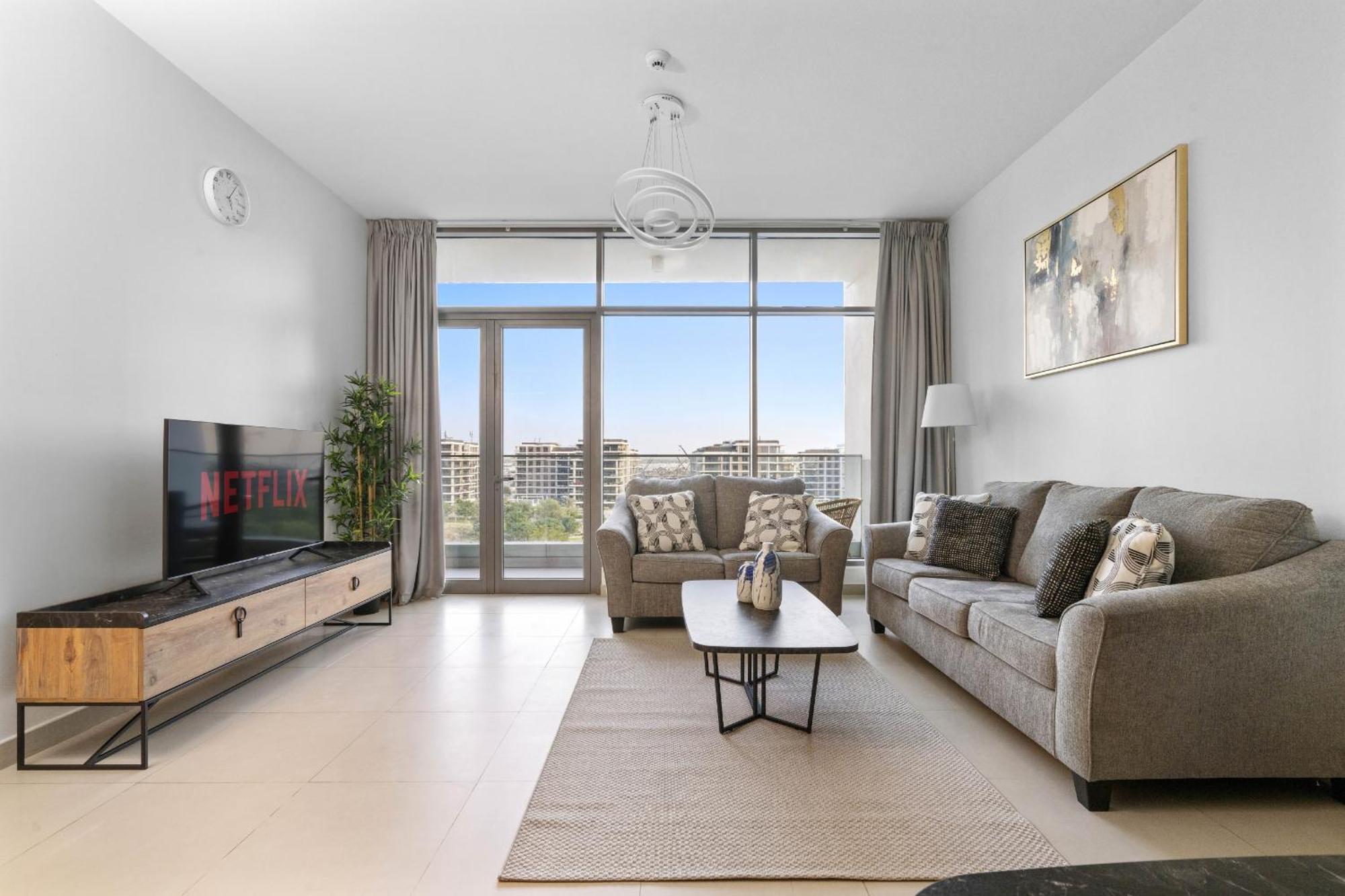 Apartment Vayk - Idyllic Two Bedroom With A Park View In Hills *